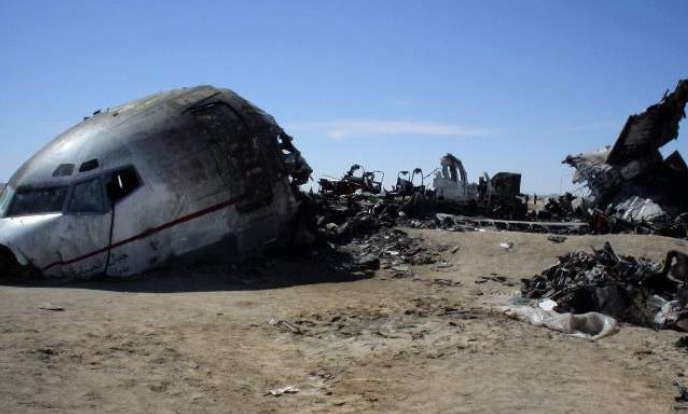 Analyse du crash air algerie a tamanraset 2003 Air-al10