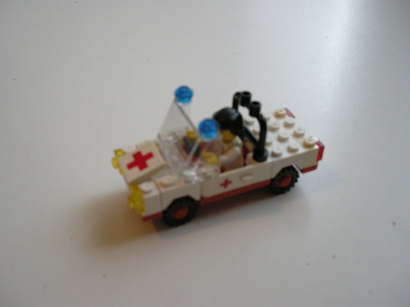 lego - VENDO LEGO CITTA' SERIE PRIMI ANNI '80 PEZZI INTROVABILI Immagi66