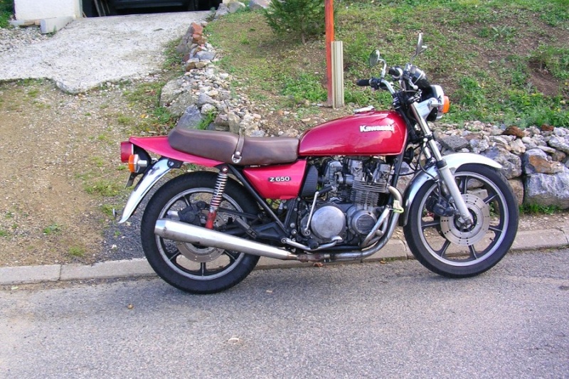 650 Z rouge modele C (1980) à vendre Phil_210
