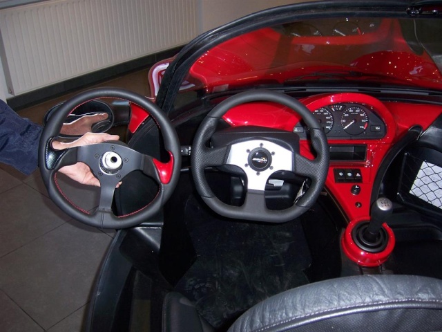 VOTRE AVIS SUR LE VOLANT SECMA F16 100_1936