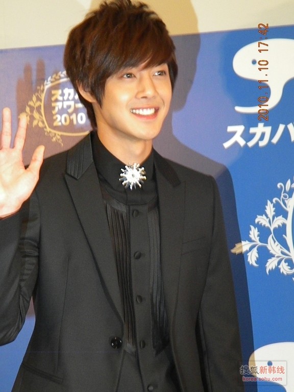 Event Update – KHJ @ Skyperfect Awards (Media/Fan Photos) 2811