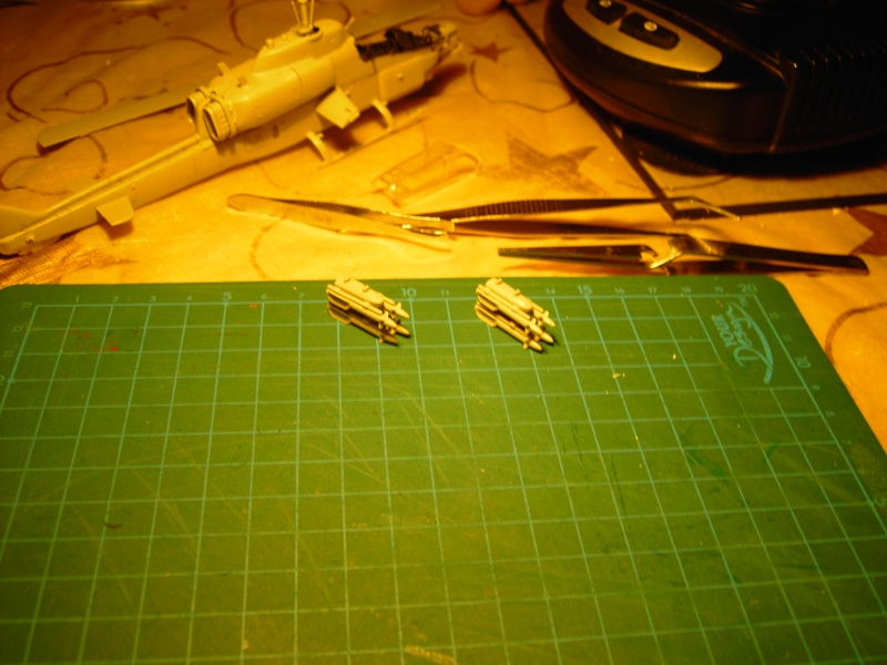 Super Cobra AH-1W 1-72 von Revell. Pict0319