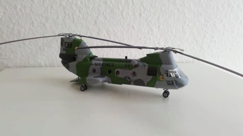 Vertol CH-46F Sea Knight - HobbyBoss 1:72 51741910