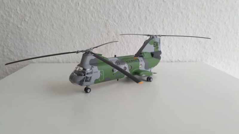 Vertol CH-46F Sea Knight - HobbyBoss 1:72 52033910