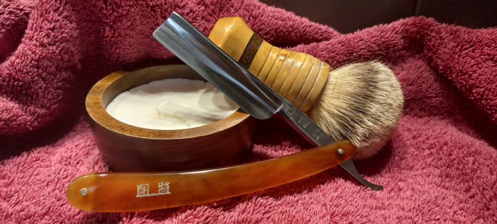 Shave of the Day / Rasage du jour - Page 37 Sotd12