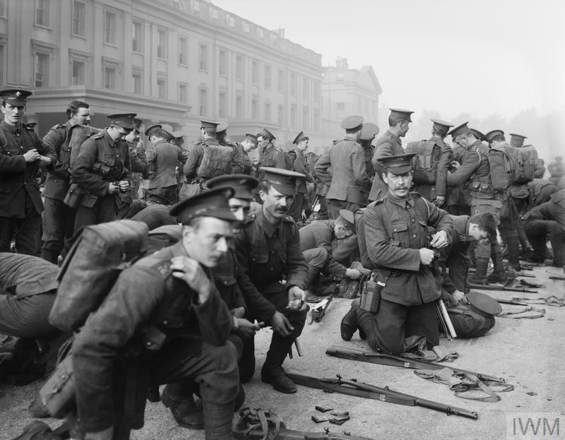 les 5 régiments d'infanterie de Guards 3abc2210