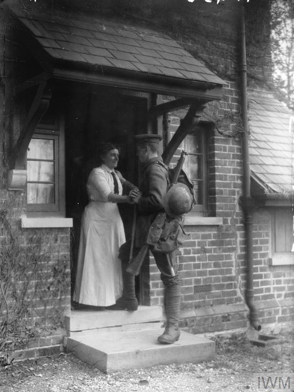  Officers of the Sherwood Foresters (Notts and Derby) 92166410