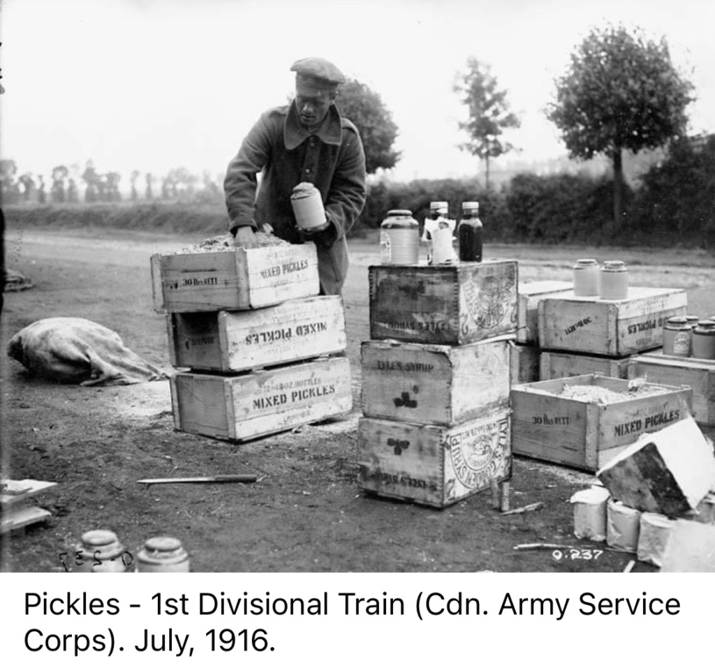 les caisses de ration de l'armée britannique C6151b10