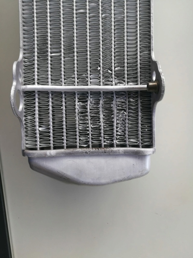 Recherche radiateur 300 xtrainer Radia_10