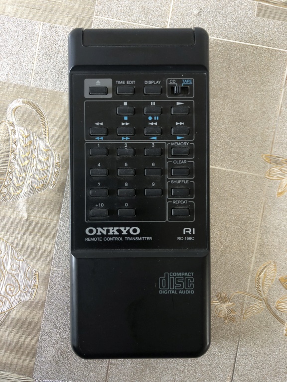 (TO) Vendo Lettore CD Onkyo R1 DX 703 Img_8415