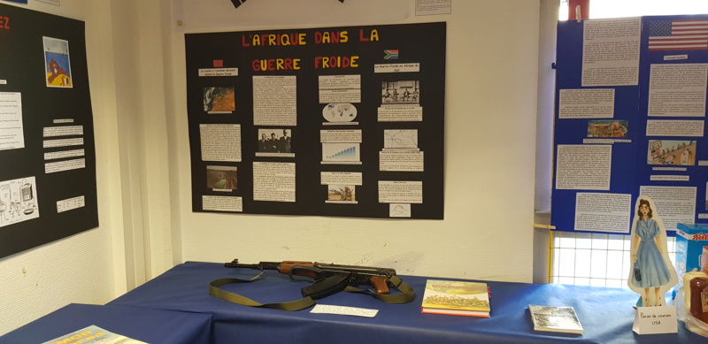 Expo Guerre froide au lycee 20190347