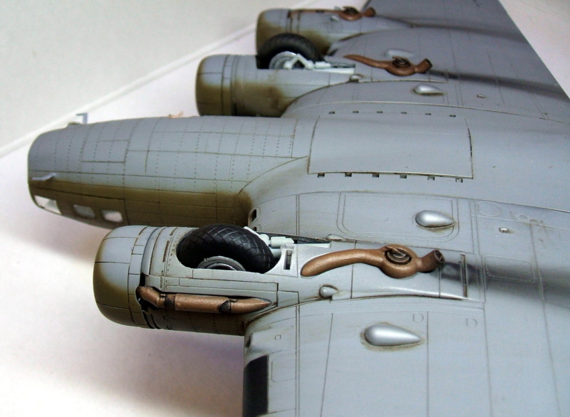 B17G Forteresse Volante Airfix. bientôt la reprise. - Page 2 19_b1711