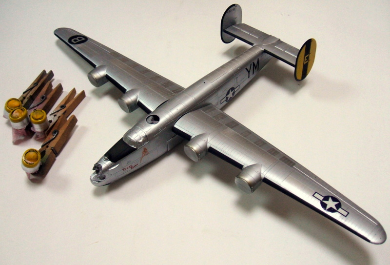 Diorama "mission completed", B24L Académy et véhicules.  19_b2410