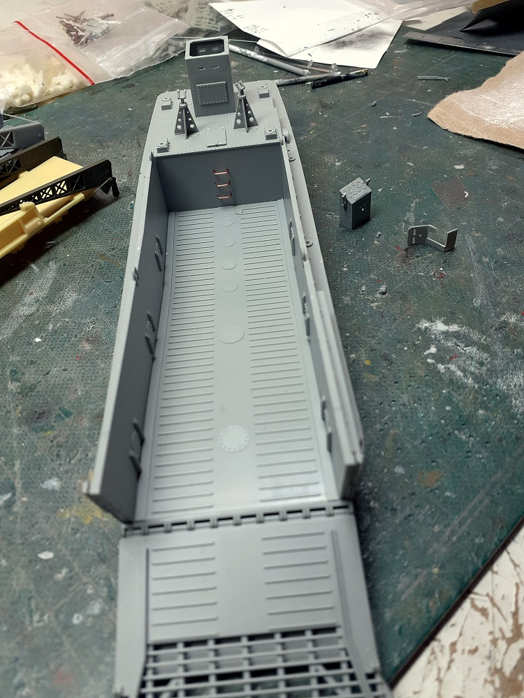 Amazon | 1/72 ドラゴンアーマー LCM[3]Landing Craft 模型