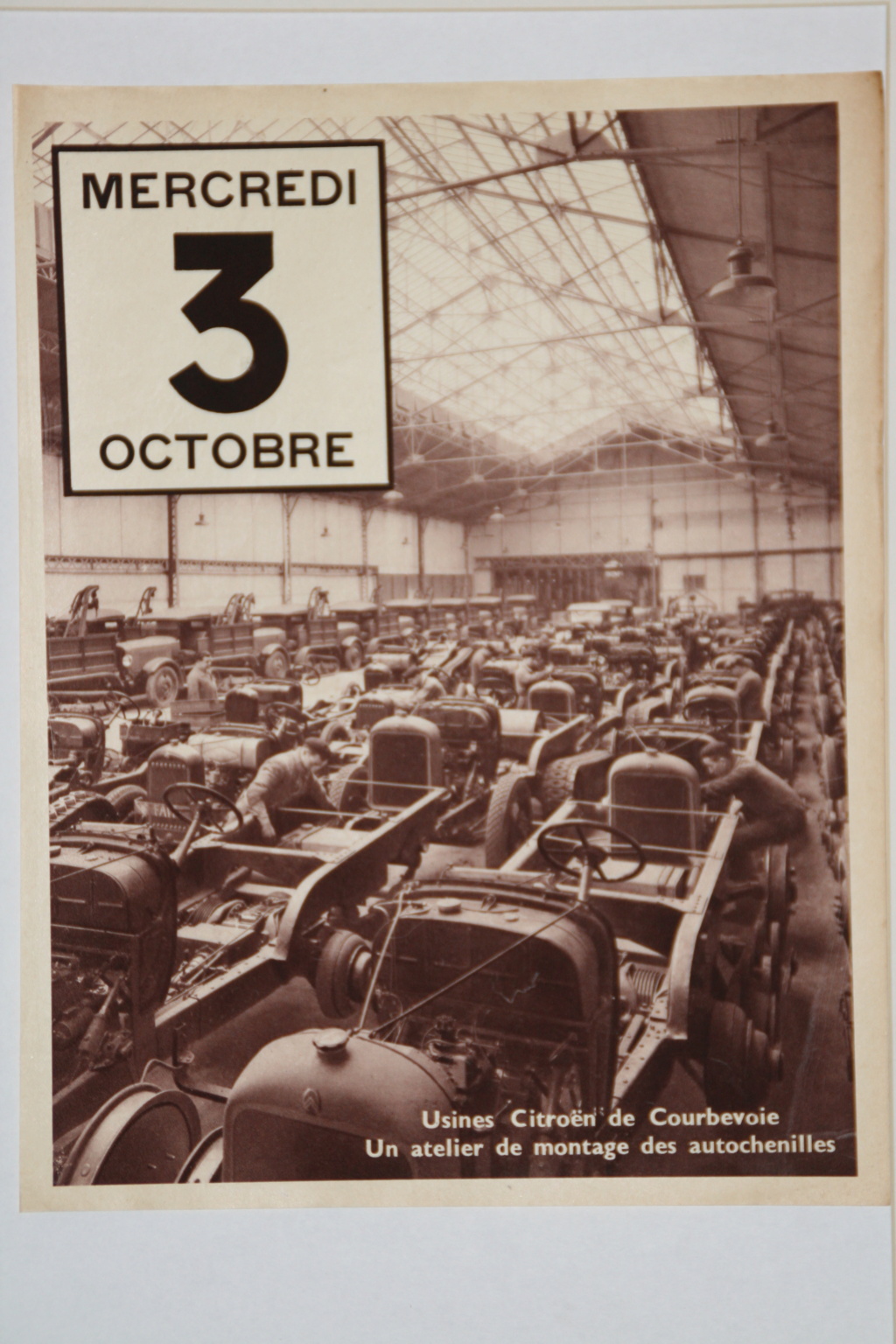 Les auto-chenilles Citroën  - Page 3 19341010
