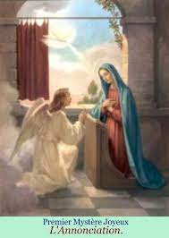  La fête de Noêl  qui arrive pour nous rappeler la naissance de l'enfant parfait envoyé par Dieu Marie_12
