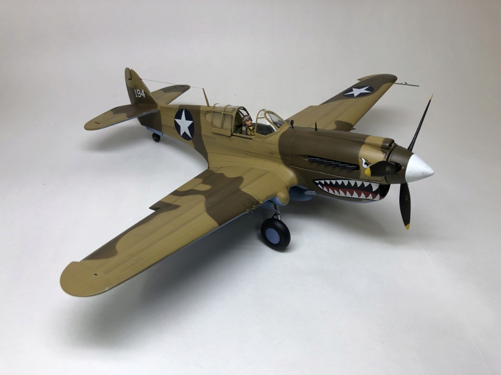 P40-E Warhawk 1/32 Img_0316