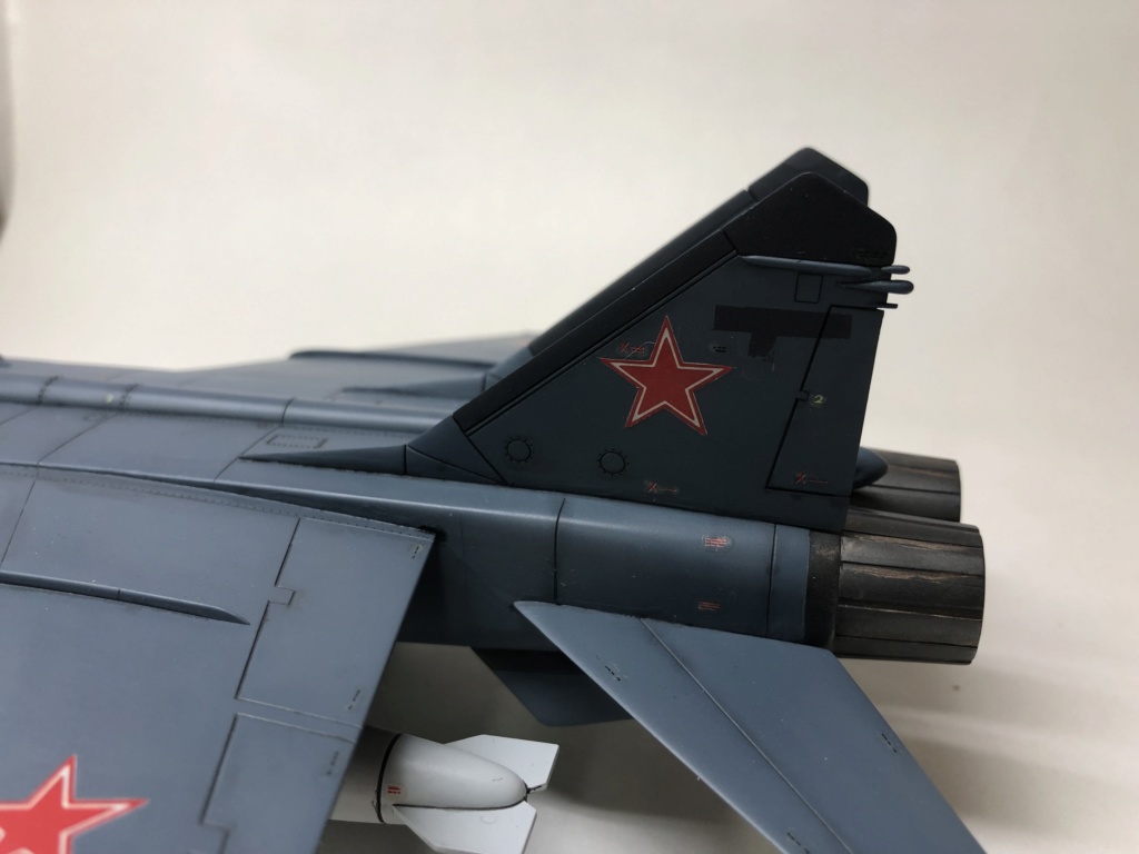 MiG-31 Foxhound, Revell 4377 1/72 Img_0411