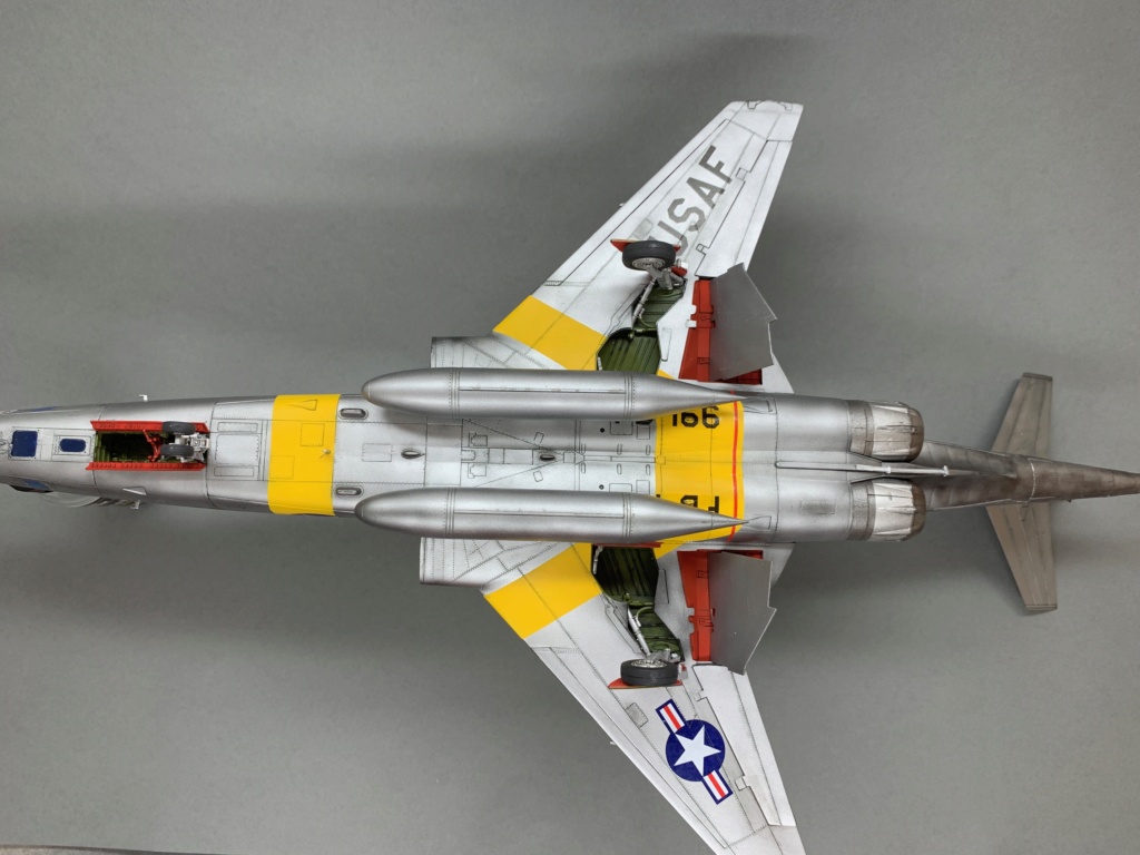RF-101C VooDoo, KittyHawk 1/48 Img_2104