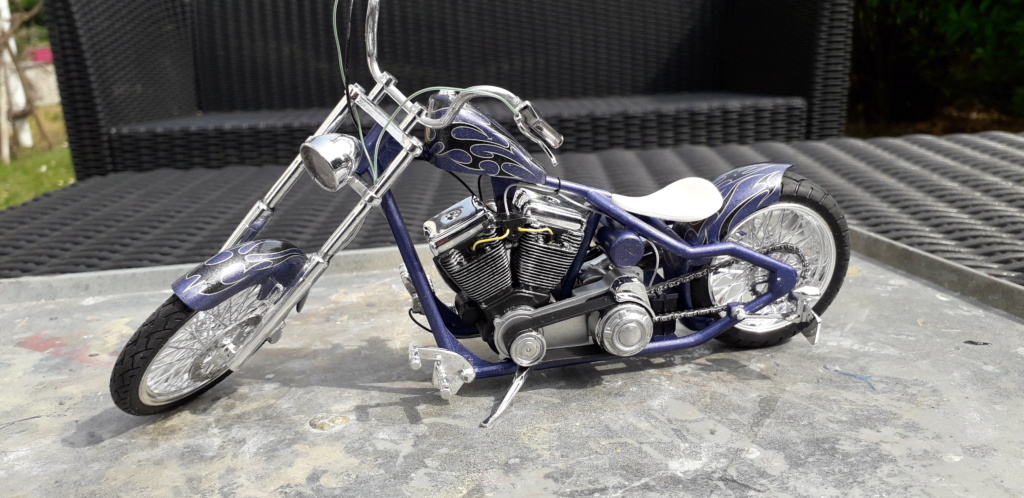 revell chopper - Page 2 20200477
