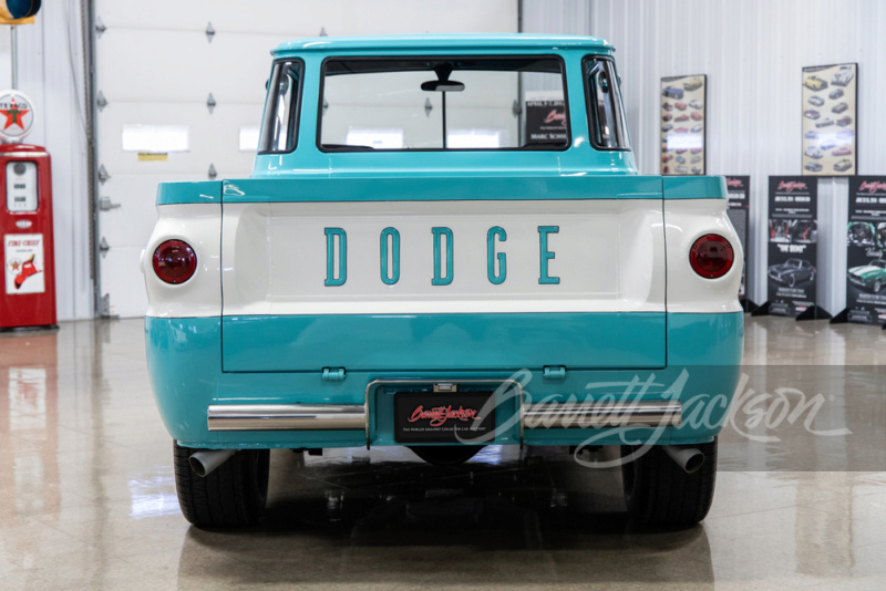 Dodge A100 24660810