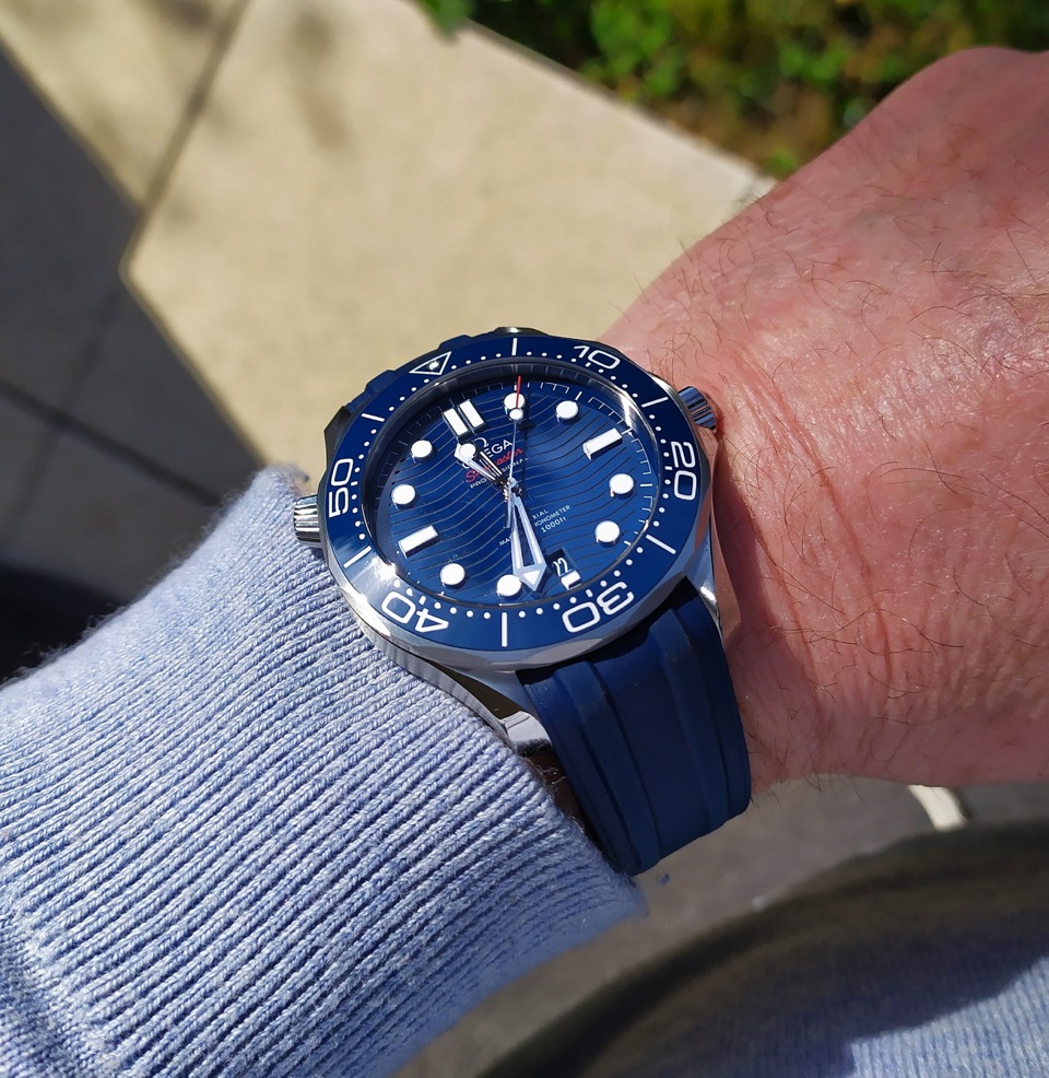 [Vends] Oméga Seamaster Diver blue  47bfcf10