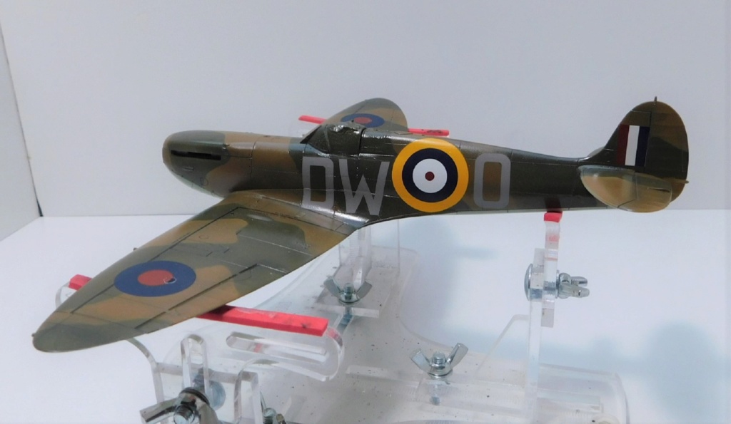 Spitfire Mk I Tamiya 1/48 - Page 2 Dscn2626