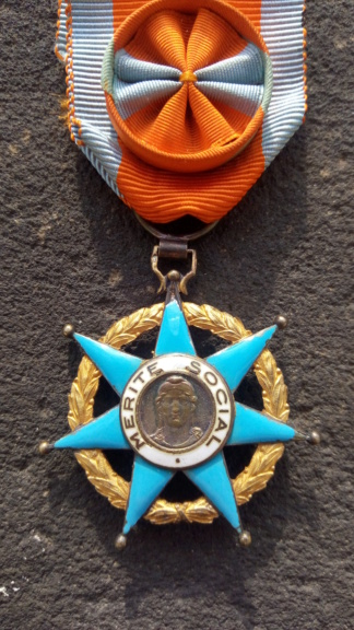 France - Médaille 1 - Ordre du Mérite social P_202098