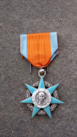 France - Médaille 5 - Ordre du Mérite Social P_202109