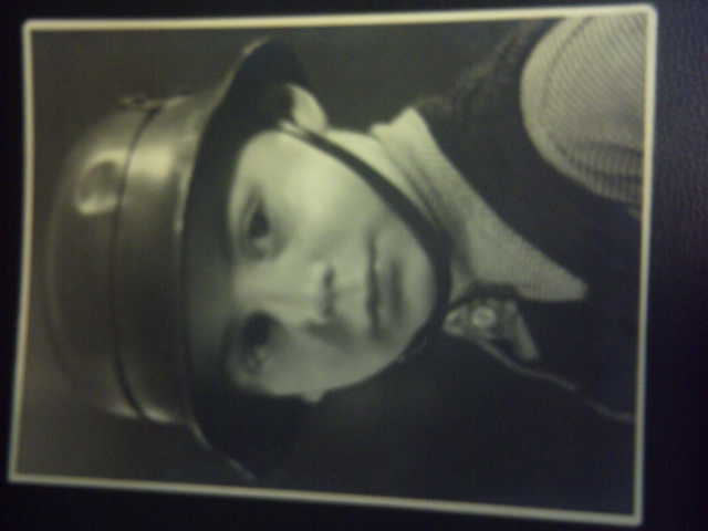 photo enfant avec casque allemand Pict0125