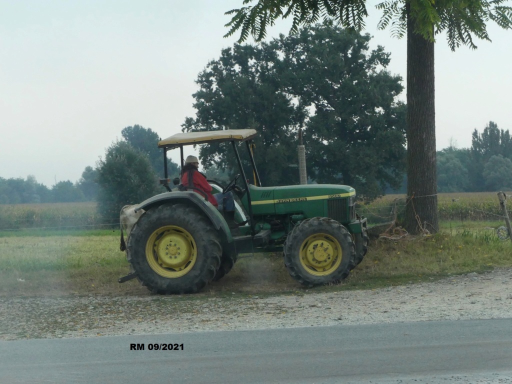 Tracteurs agricoles anciens  - Page 13 P1040929