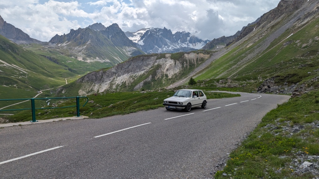 Route des Grandes Alpes :  17, 18 juin et plus ! - Page 6 Pxl_2064