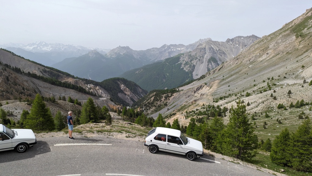 Route des Grandes Alpes :  17, 18 juin et plus ! - Page 6 Pxl_2085