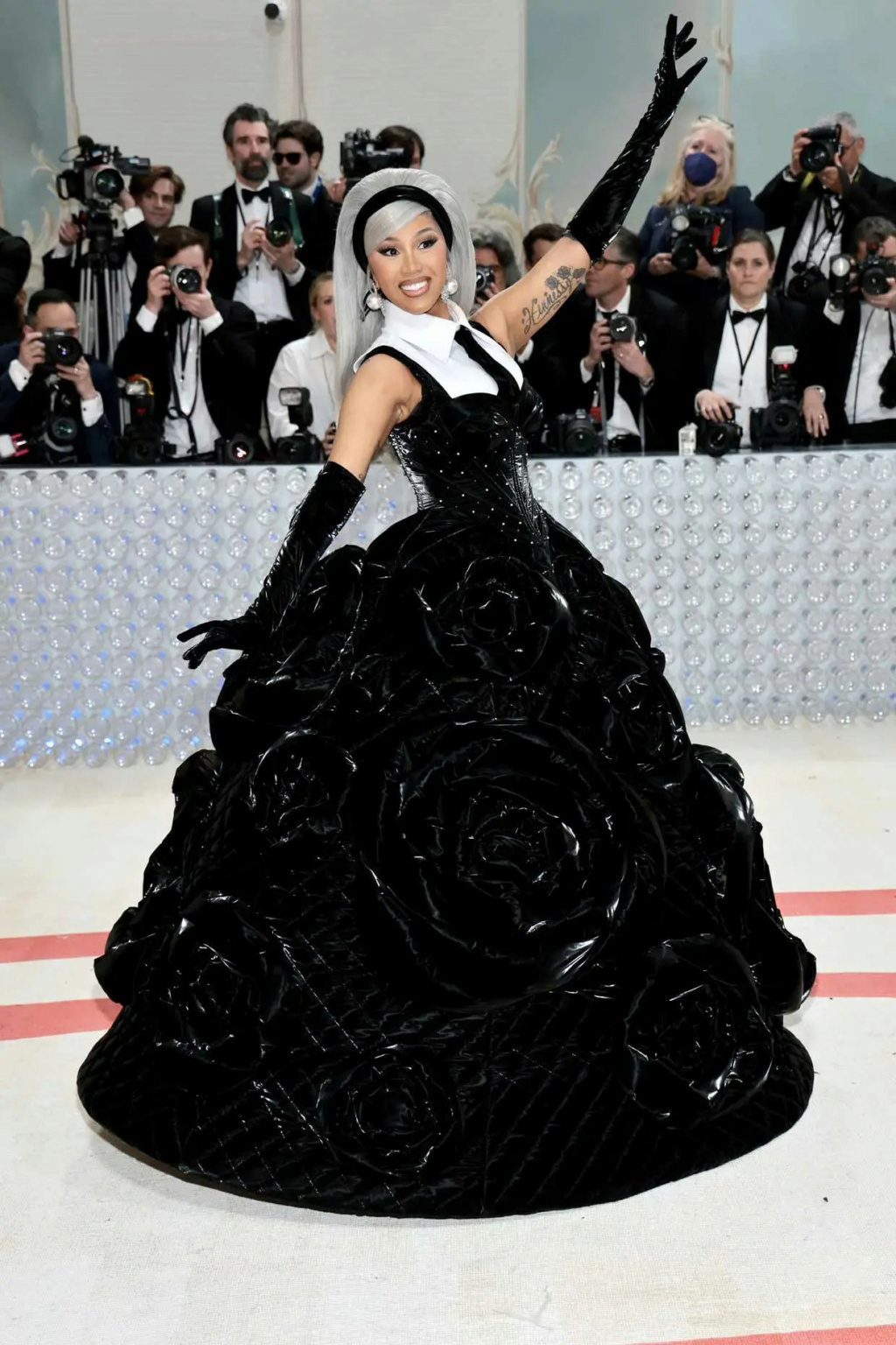 CardiB at the Met Gala 2023 Cardib12