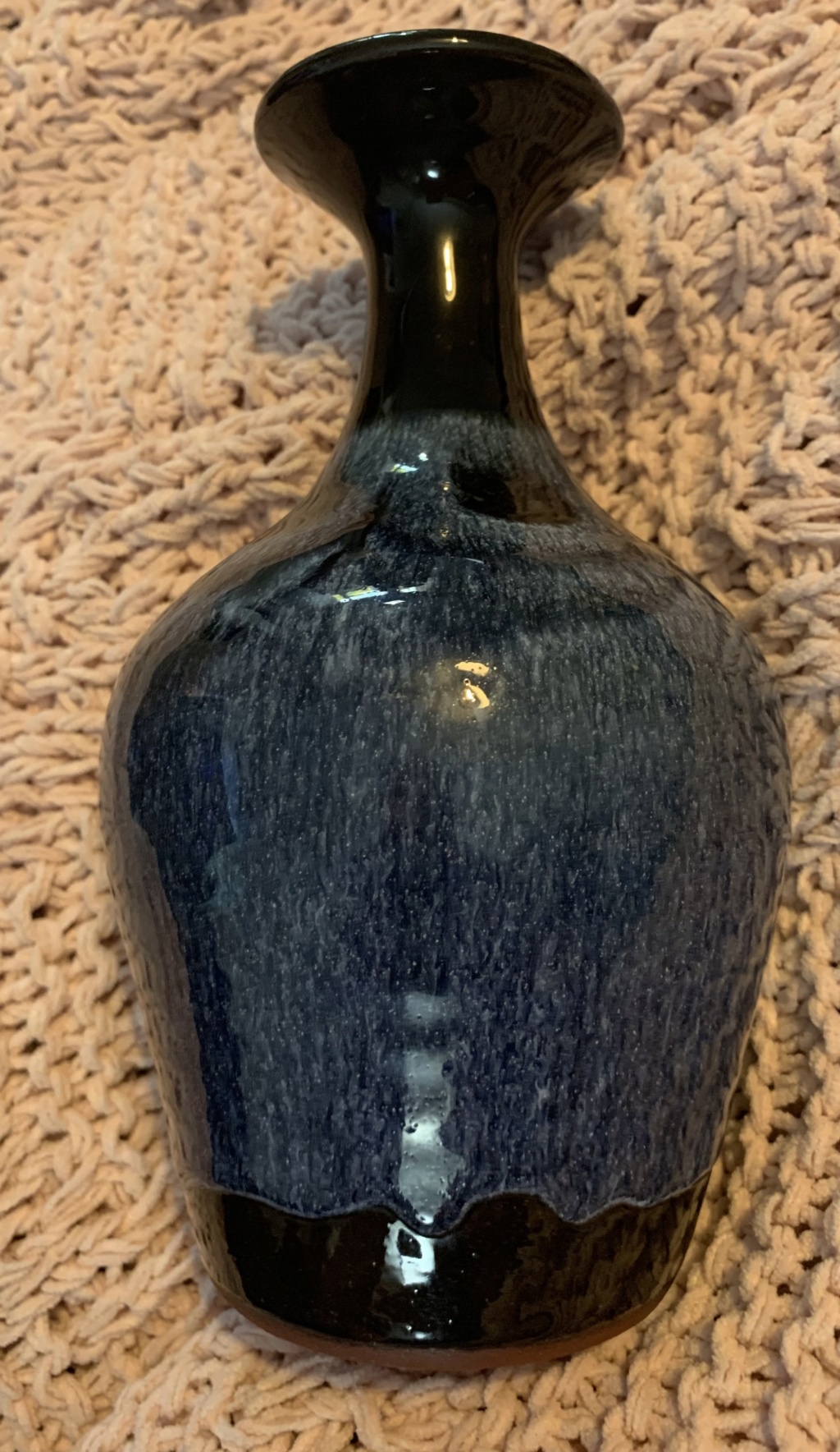 Lovely blue/black red ware vase - Elisabeth Andrea Bailey  Img_9712