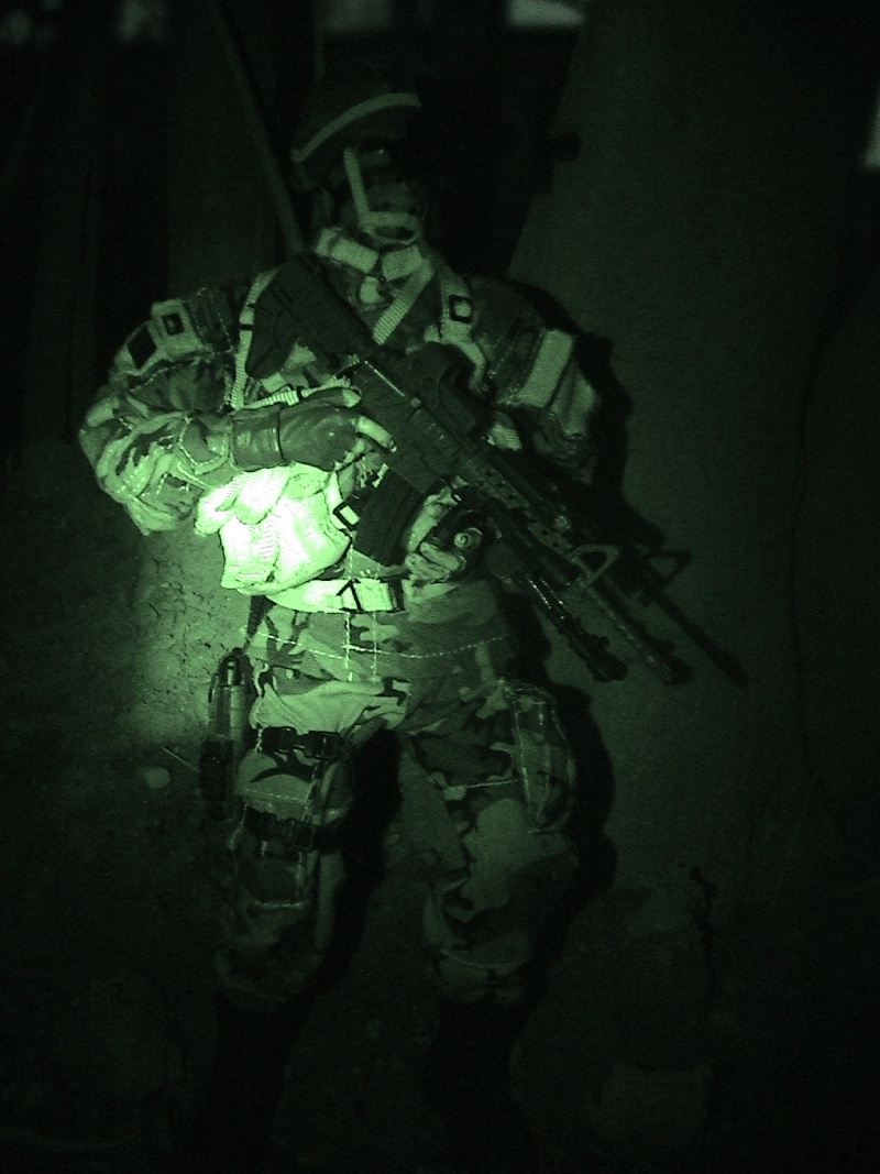 NIGHT OPS...US RANGERS en patrouille nocturne... Ranger10