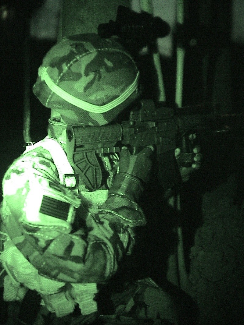 NIGHT OPS...US RANGERS en patrouille nocturne... Ranger12