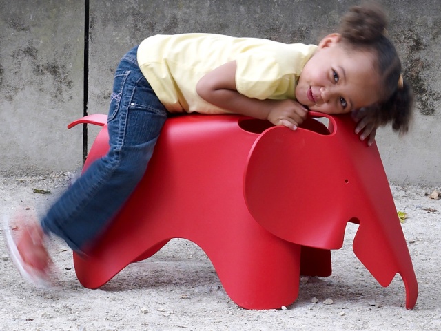 [Assises] Elephant by Charles & Ray EAMES for Vitra 1beb8210
