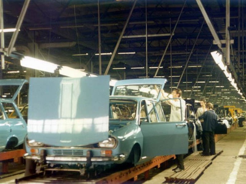 Dacia : usine roumaine de Mioveni 2310