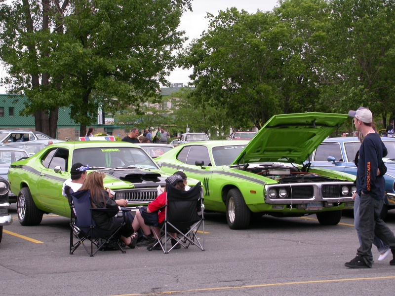 charger - les Dodge Charger dans les expos du Québec - Page 5 104_5310