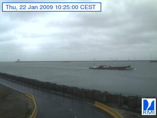 Photos en direct du port de Zeebrugge (webcam) - Page 7 Zeebru28
