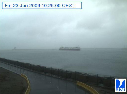 Photos en direct du port de Zeebrugge (webcam) - Page 7 Zeebru29