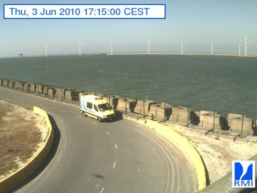 Photos en direct du port de Zeebrugge (webcam) - Page 26 Zeebru72