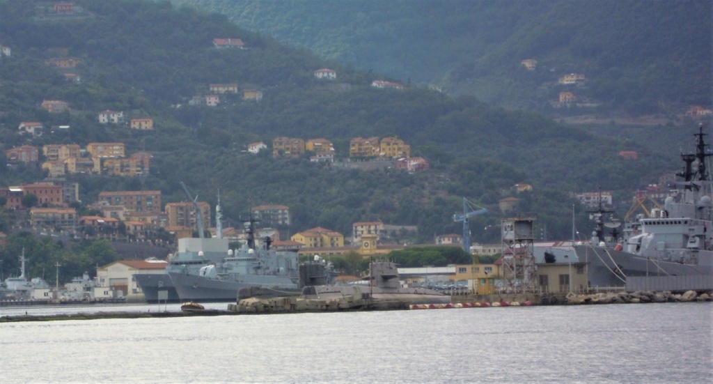 Alberichs Ausflug in den Hafen von La Spezia Dscn8813