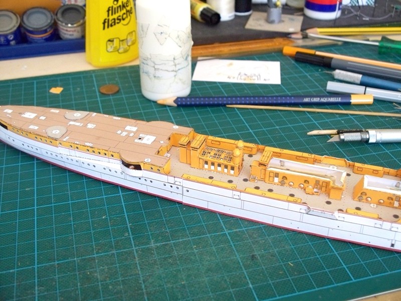 SMS Emden im Tropenanzug Kartonmodell HMV-Verlag 1:250 mit Lasercutteilen FERTIG - Seite 3 Emden_54