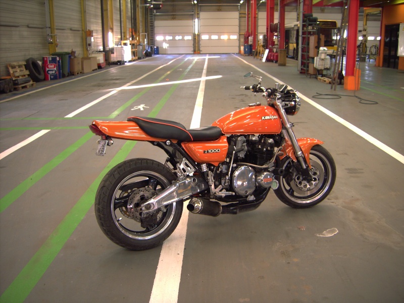 1000st vs 1000j - Page 2 Moto_a12