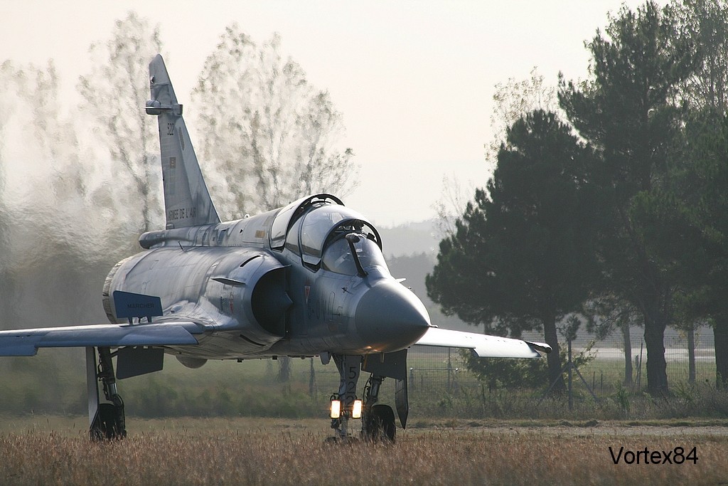 Mirage 2000 solo display............ la dernière Ralloc19