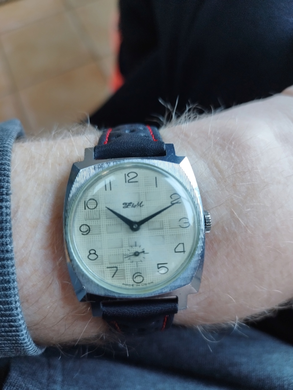 Petite montre russe ZIM vintage  Img_2032