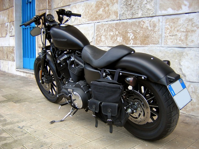 Manubrio Iron su Nighster Harley35