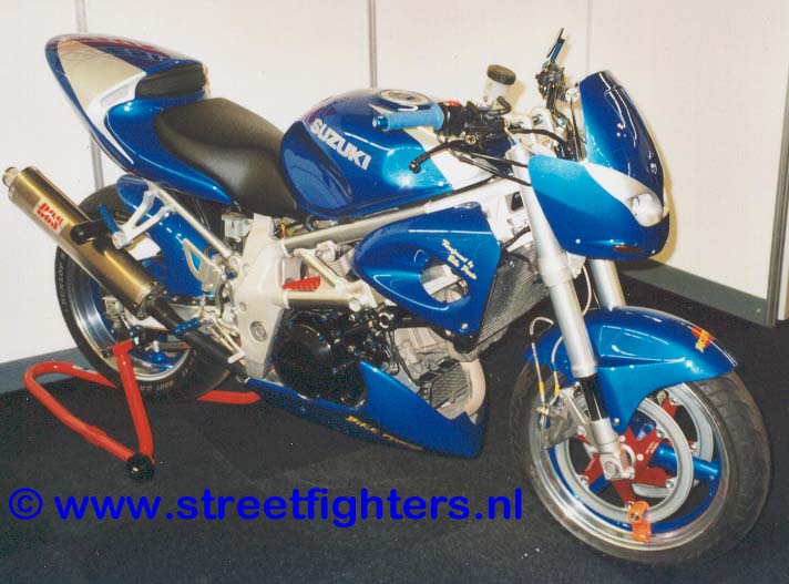 MODIF: Moto 125 cc utk Model Acuan Modifikasi - Page 3 Suztl111